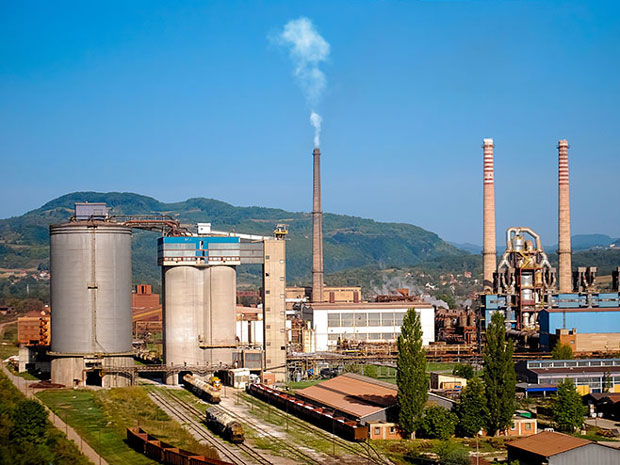 Алумина у блокади